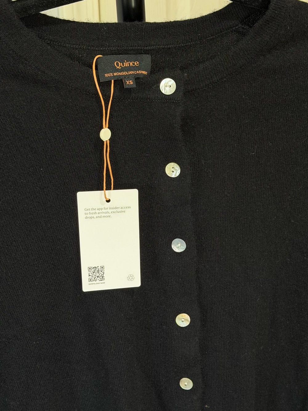Quince Mongolian Cashmere Black Cardigan Sweater - Picture 6 of 7